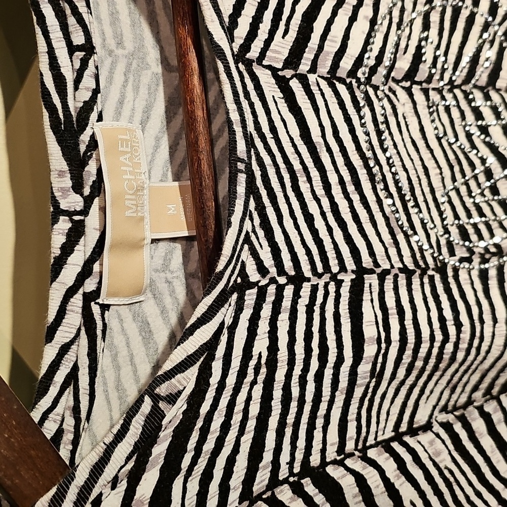 MICHAEL KORS-WOMEN'S STONE Sequins Enhanced, Zebra Print Long Sleeve Top, SIZE M - Picture 7 of 9